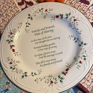 Pfaltzgraff White and Green Serveware Plate with Floral Design